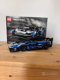 LEGO Technic 42123 McLaren Senna GTR Set completo