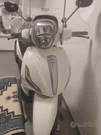 piaggio Beverly 350 sport touring 2014