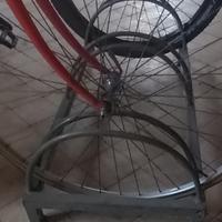 portabici a rastrelliera