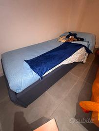 Letto singolo con estraibile a scomparsa