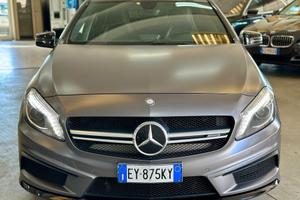 MERCEDES BENZ - A 45 AMG 4MATIC 360CV - 2015