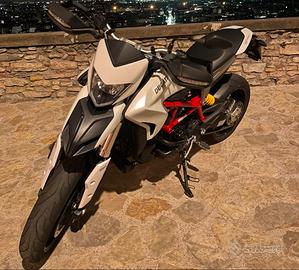 Ducati Hypermotard 939