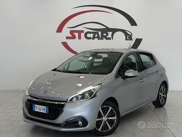 Peugeot 208 PureTech 82 5 porte Allure