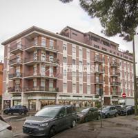 AMPIO E LUMINOSO 4 LOCALI CON BALCONE E BOX AUTO!