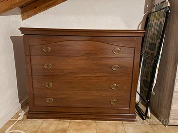 Cassettiera / Comò in legno stile classico