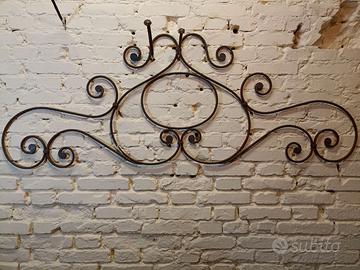 Rosone, testata letto