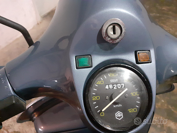 Vespa p125 x