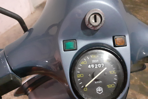Vespa p125 x