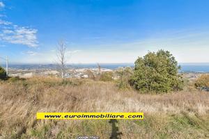 Terreno edificabile vista mare