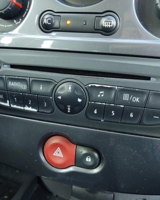 Autoradio RENAULT CLIO del 2010