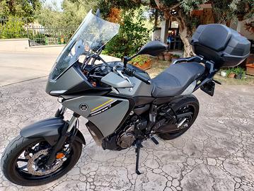 Yamaha tracer 700