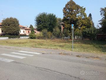 Terreno edificabile quartiere Orologio Reggio E