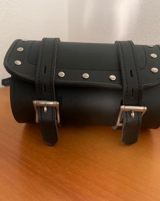 Bauletto cilindrico similpelle Harley