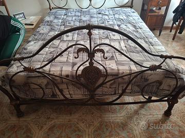 testiera letto matrimoniale