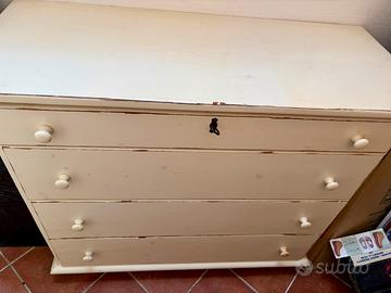 Cassettiera vedo legno stile arte povera bianca