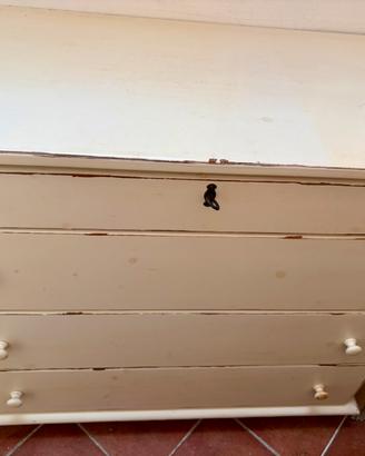 Cassettiera vedo legno stile arte povera bianca