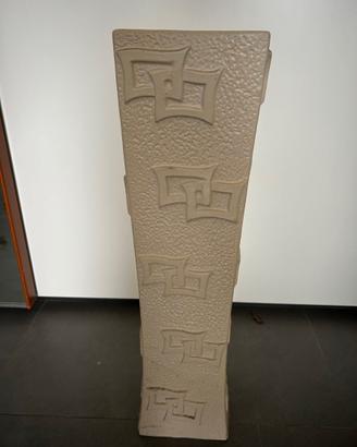 Vaso da arredamento in plastica – design moderno