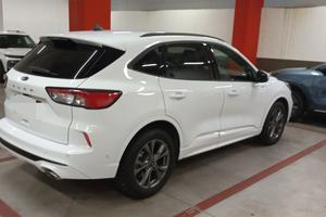 Ford Kuga ST-X line neopatentati