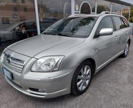 Toyota Avensis 2.0 D-4D 16V GANCIO TRAINO