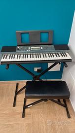 tastiera yamaha psr e353 + pedale