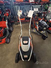 rasaerba Stihl RMA 2 RT usato