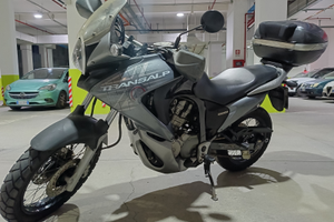 Honda Transalp XL V 700