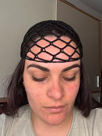 Cappello a rete nero lamé uncinetto