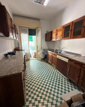 4 LOCALI A FIRENZE