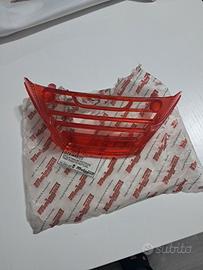 Griglia rossa Malaguti f12 restyling