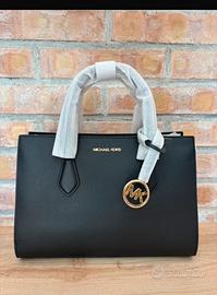 Borsa Michael Kors Sheila MD CZ Satchel.