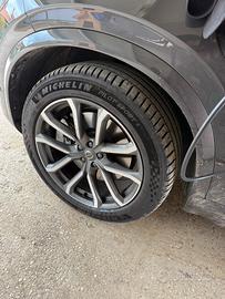 Gomme 275/45 R20 Michelin