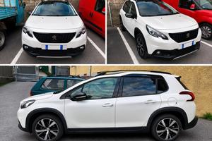 PEUGEOT 2008 GT LINE