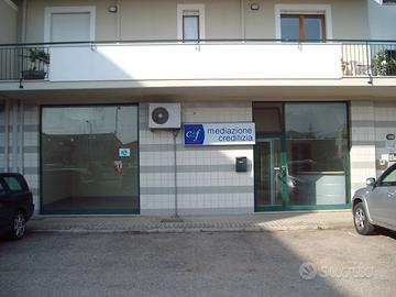 Negozio Via Verrotti