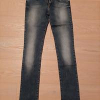 Jeans Moschino taglia 28