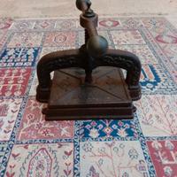 Antica pressa manuale fine 800