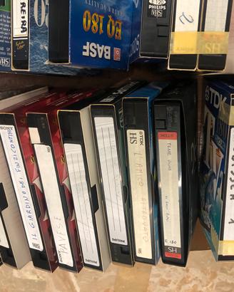 Cassette di letteratura e film da opere letterarie