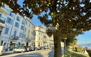 VBb47-Appartamento sul lungolago di Intra