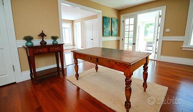 Tavolo Scrittoio in stile antico da centro