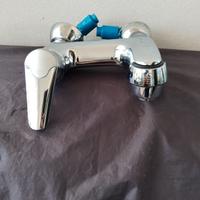 rubinetto grohe per vasca a muro