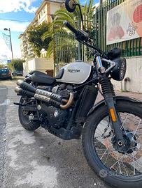 Triumph street scrambler