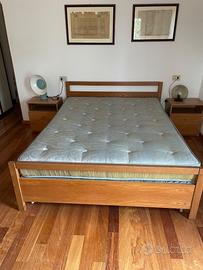 Letto francese con rete, materasso e comodini