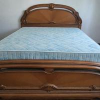 Camera da letto completa, rete è materassi esclusi