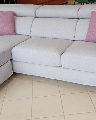 divani e salotti di esposizione