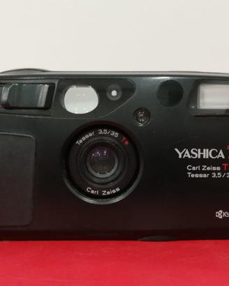 COMPATTA YASHICA T5 - OLIMPUS XA telemetro