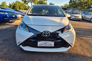 Toyota Aygo 1.0 VVT-i 69 CV 5 porte x-wave MMT