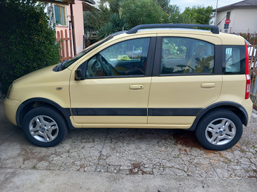 Fiat panda 1.2 4x4 climbing