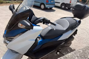 Honda Forza 125