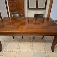 Tavolo artigianale allungabile in legno