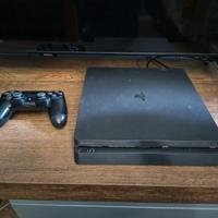 PS4 con joypad incluso