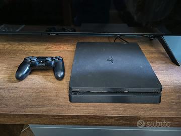 PS4 con joypad incluso